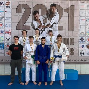 Dziudo čempionate iškovoti 5 medaliai