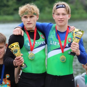 Plungėje vyko baidarių ir kanojų irklavimo varžybos