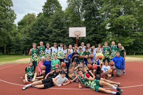Vasaros stovykla „Vasara 2022 – sportas, sveikata, pramogos”