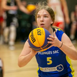 Plungės SRC merginų komandai, debiutiniame MKL-BERGO 3x3 - trečioji vieta