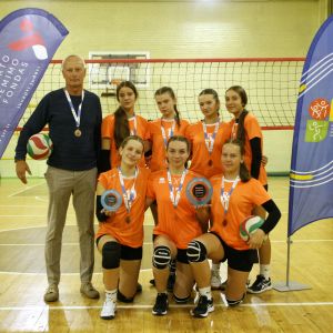 Merginų tinklinio turnyre nugalėjo Mažeikių TK „Skraiduolis