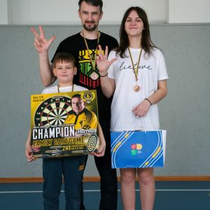 Šeimų estafečių varžybose dalyvavo devynios šeimos
