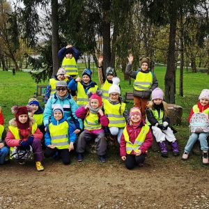 Darželinukų žygiai po Plungės parką