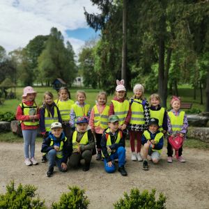 Darželinukų žygiai po Plungės parką