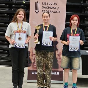 Plungiškė – Lietuvos šachmatų čempionato prizininkė