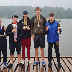 Baidarių ir kanojų irklavimo varžybose iškovota 15 medalių