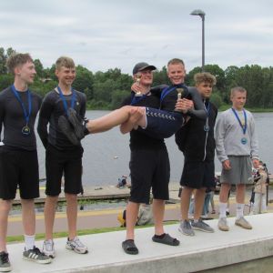 Plungėje įvyko jaunučių ir vaikų irklavimo varžybos