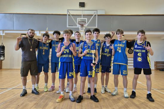 Plungės 2011 m. gimimo vaikinų krepšinio komanda triumfavo Klaipėdos turnyre  582